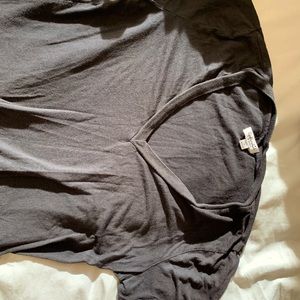 Splendid extra small black t shirt